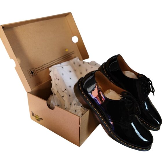 Dr. Martens Shoes - EUC Dr. Martens AirWair Patent Leather 1461 Oxford Style
